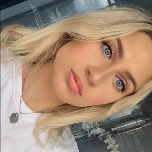 Meet your Posher, Kaitlyn